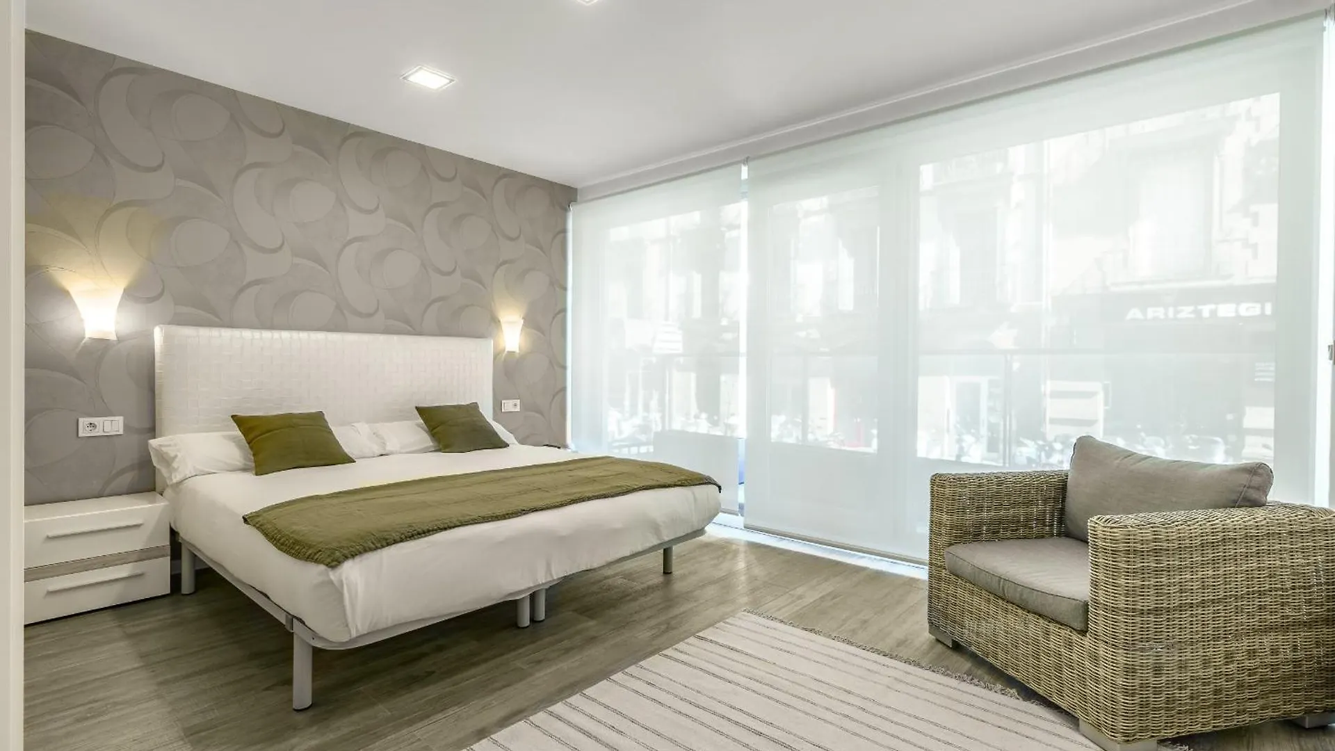 Monthly La Concha Breeze By Sweet Home San Sebastian