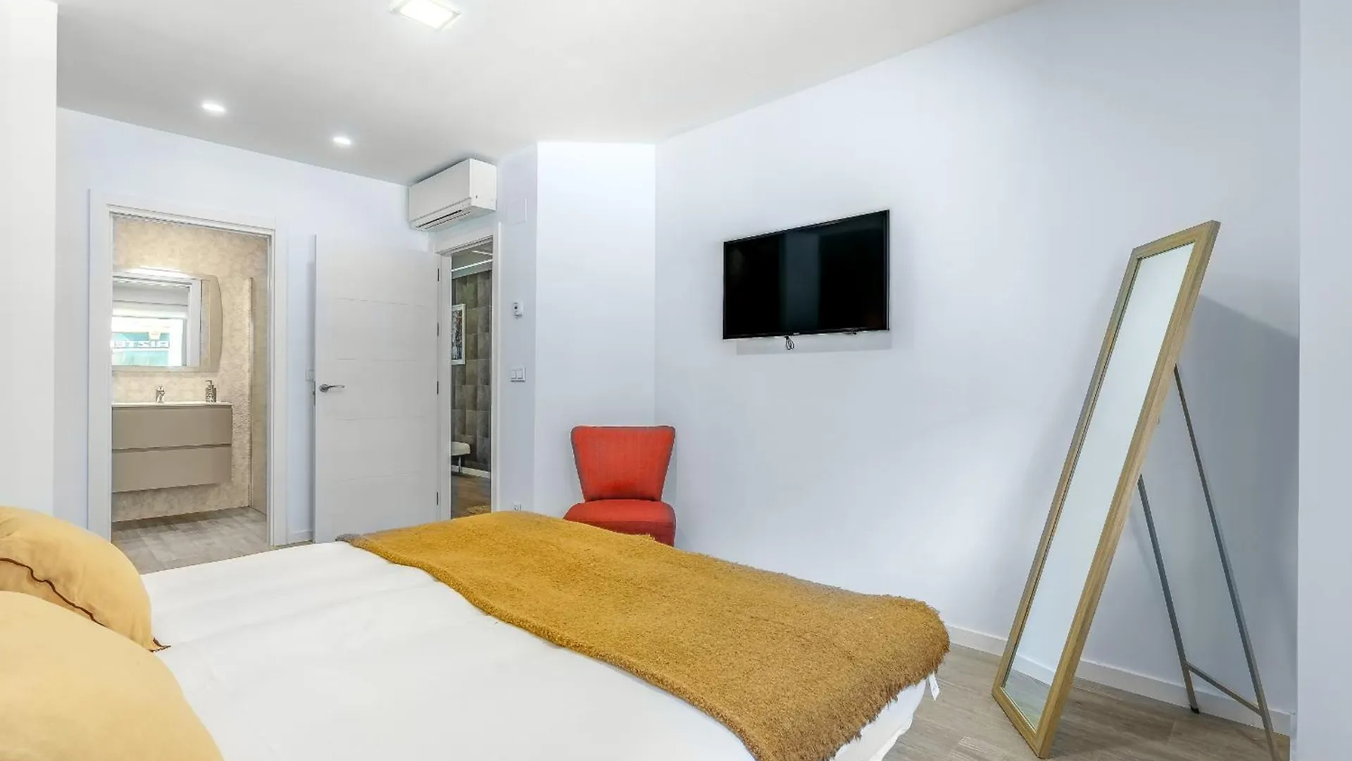 Monthly La Concha Breeze By Sweet Home San Sebastián Španělsko